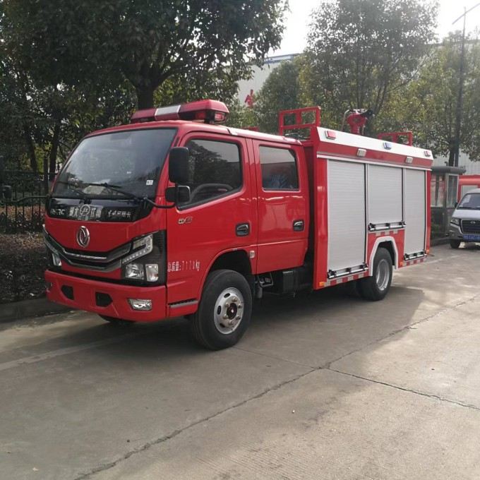 國(guó)六   2.5噸東風(fēng)泡沫消防車